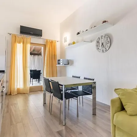 펜션 La Casa Del Geco 테르테니아
